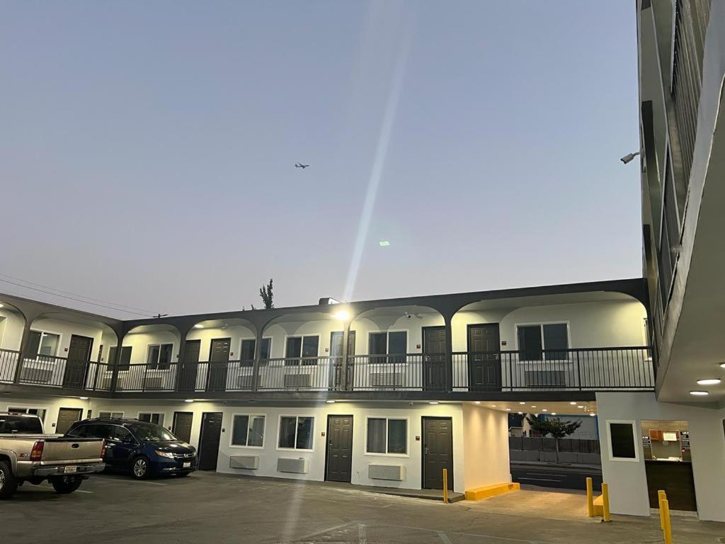 Lux Inn Los Angeles Exterior foto