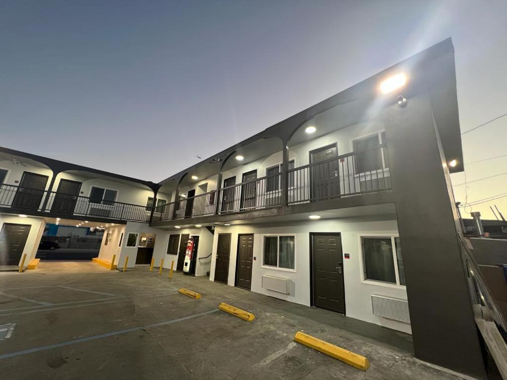 Lux Inn Los Angeles Exterior foto